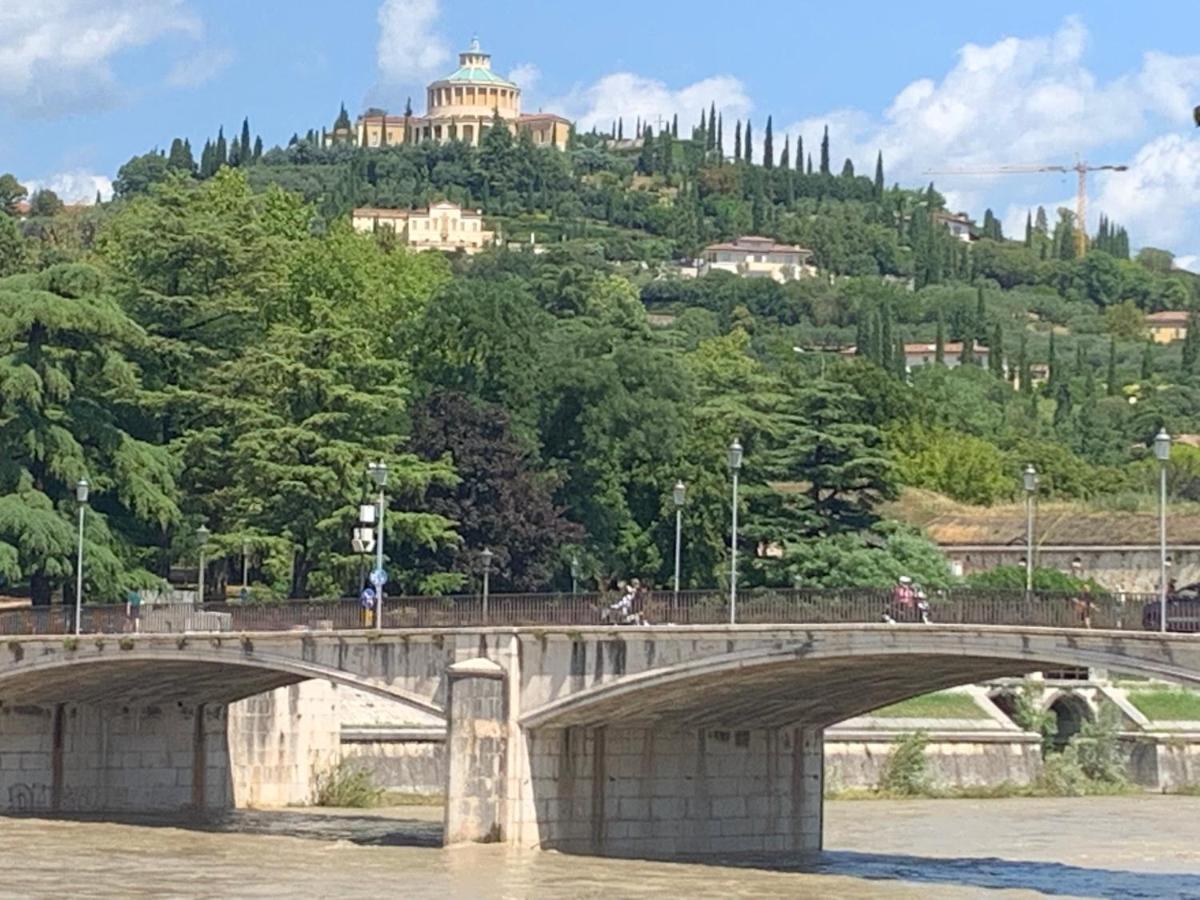 Notti Sull'Adige Hotel Verona Ngoại thất bức ảnh