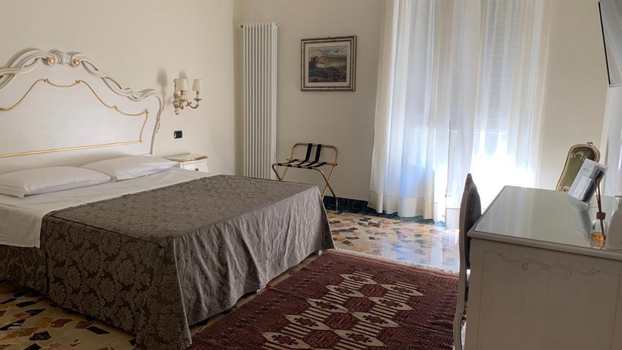 Notti Sull'Adige Hotel Verona Ngoại thất bức ảnh