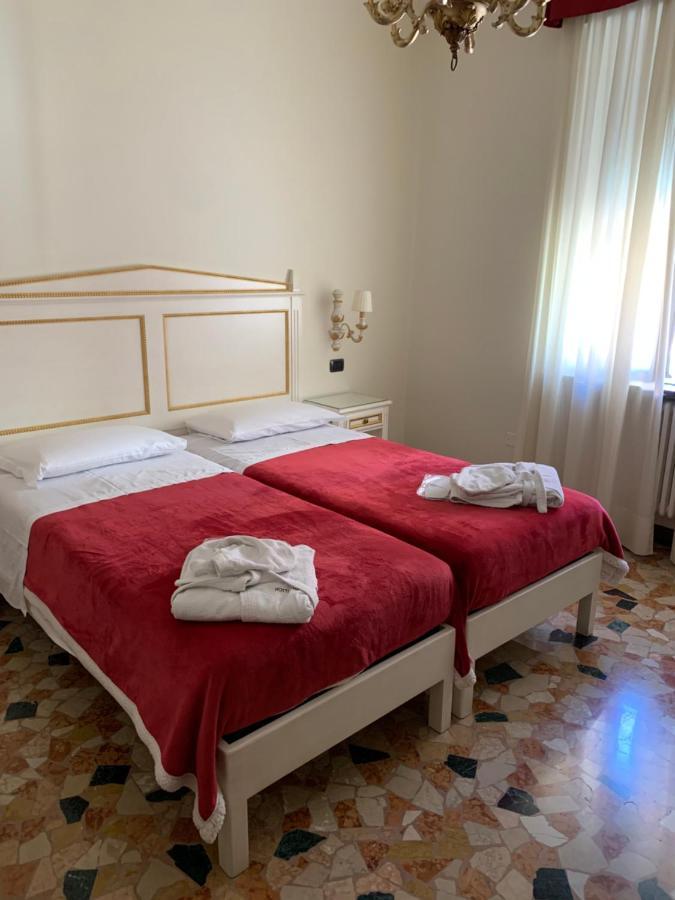 Notti Sull'Adige Hotel Verona Ngoại thất bức ảnh