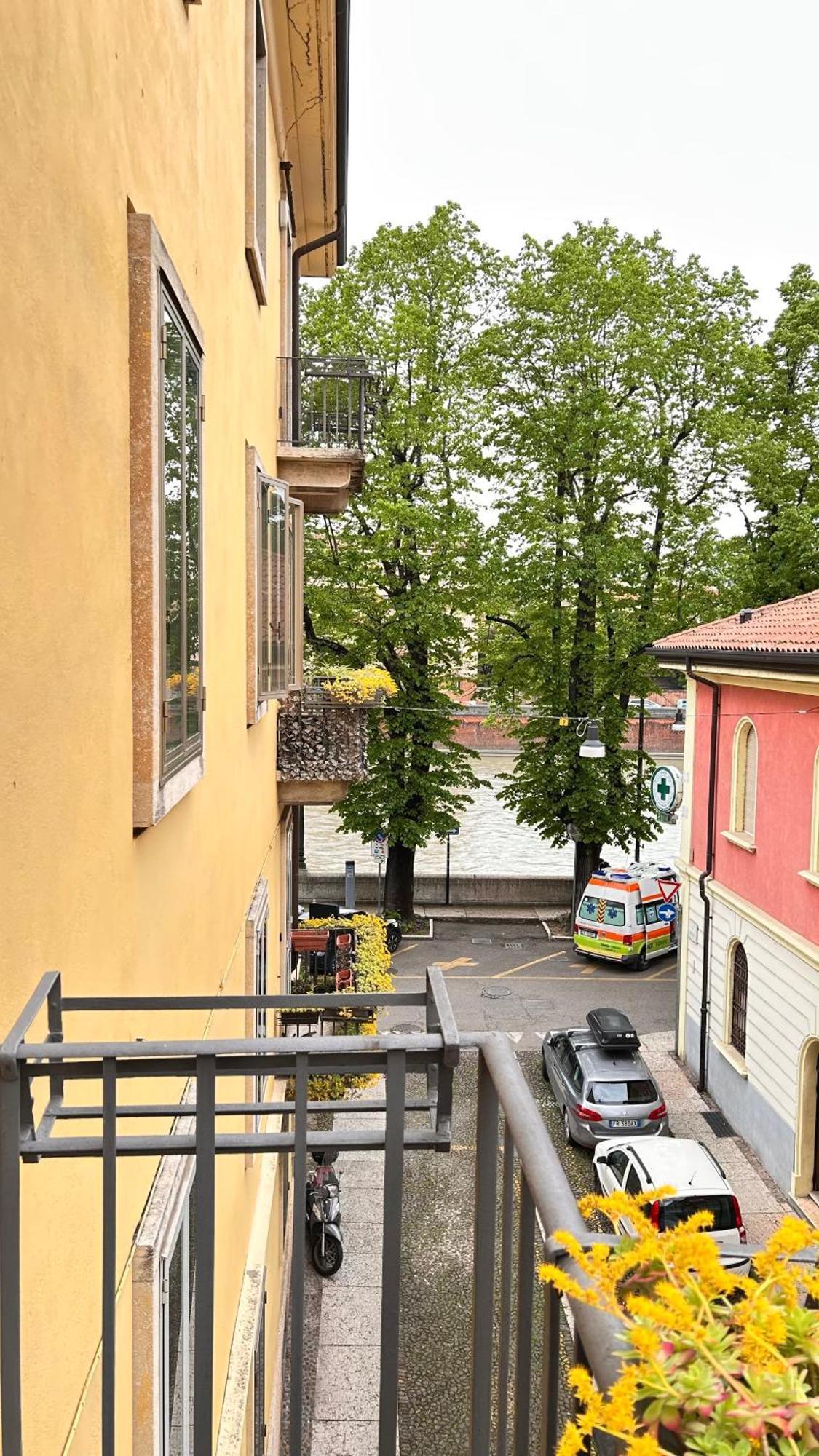 Notti Sull'Adige Hotel Verona Ngoại thất bức ảnh